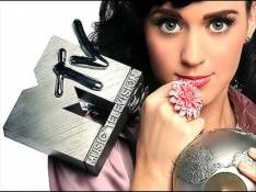 Singles Katy Perry - Breakout video