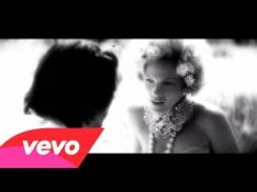 Pink - Blow Me (One Last Kiss) video