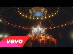 Singles Pharrell Williams - Lose Yourself to Dance video