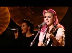 Katy Perry - The One That Got Away (Acoustic) video