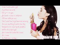 Christmas Kisses Ariana Grande - Snow In California video