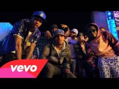 Singles Chris Brown - Loyal video