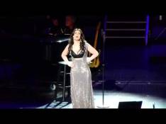 Live Barefoot At The Symphony Idina Menzel - For Good video