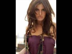 Here Idina Menzel - Once Upon A Time video