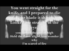 Sia - Straight For The Knife video