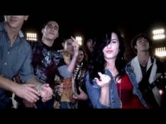 Singles Demi Lovato - It's On video