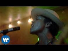 Unorthodox Jukebox Bruno Mars - Gorilla video